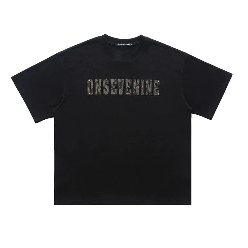 ONSEVENINE Snakeskin-Applique Lettered Black Tee